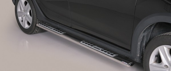 Dacia Sandero Stepway - Nerez boční designové nášlapy