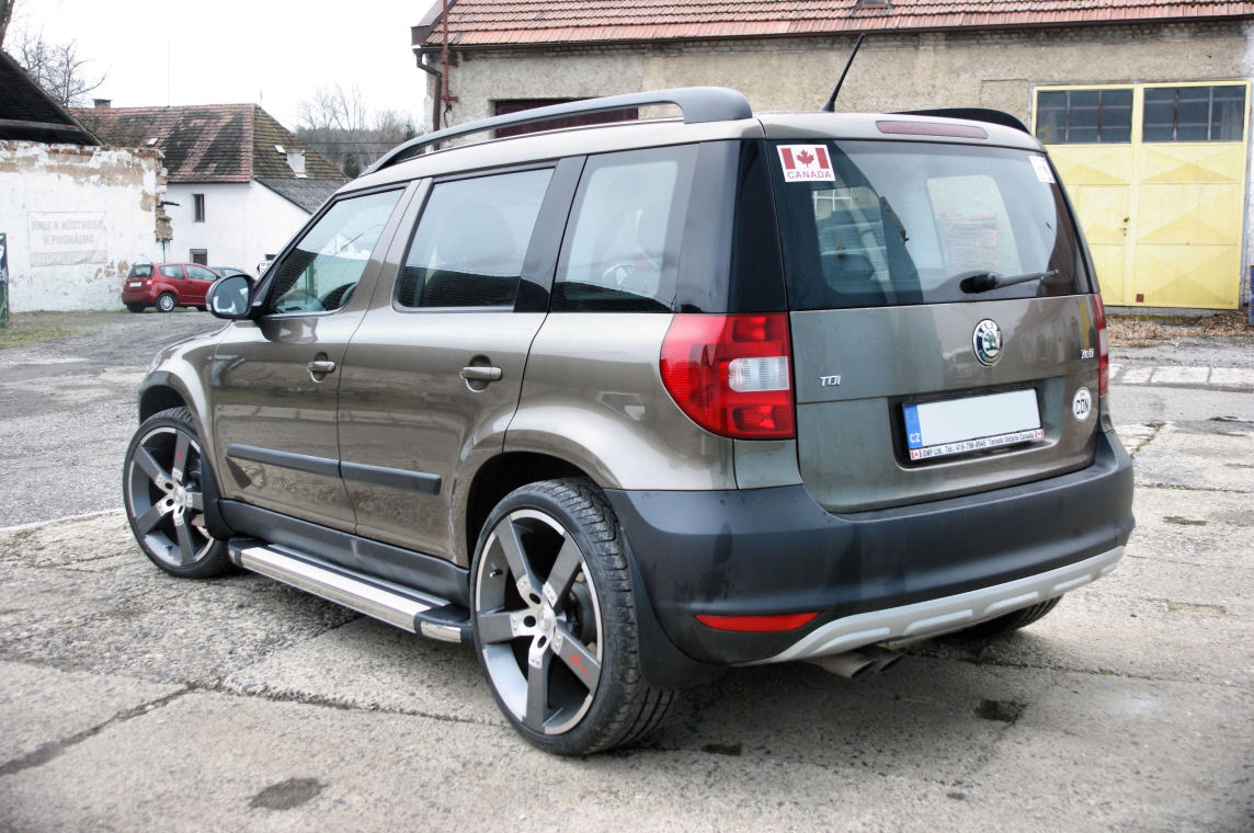 Тюнинг йети. Skoda Yeti обвес. Skoda Yeti tuned. Шкода Йети обвес. Skoda Yeti Offroad Tuning.