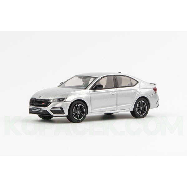 Model 1:43 Škoda Octavia IV RS sedan STŘÍBRNÁ
