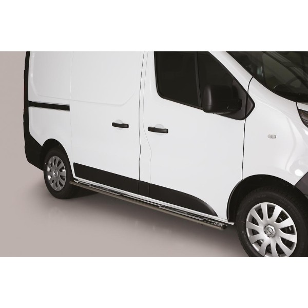 Nerez boční designové nášlapy Nissan NV300