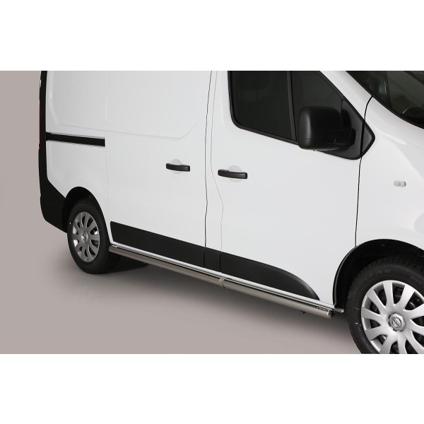 Boční nerezové nášlapy Nissan NV300