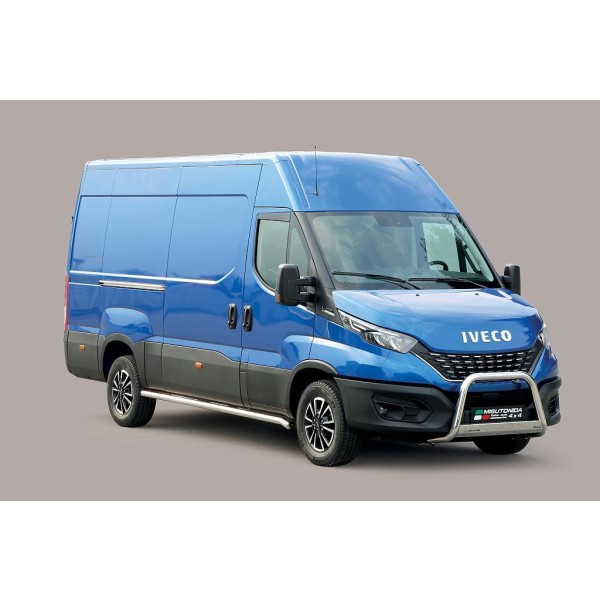 Boční nerezové nášlapy IVECO DAILY