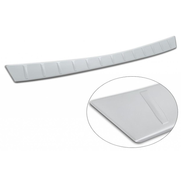 Kryt prahu zadních dveří Subaru Forester VI - stříbrný matný