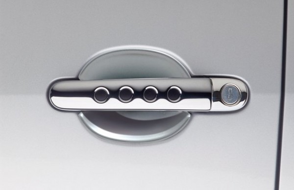 Škoda Roomster - Kryty pod kliky dveří - malé, sada 2 ks, ABS - design matný chrom