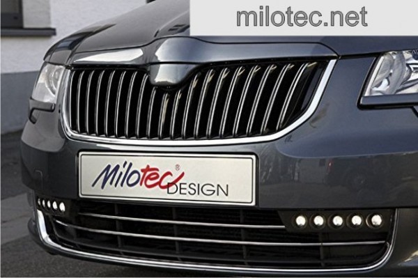 Škoda Superb II Sedan/Combi před faceliftem - Horní lišta přední masky - ABS černá metalíza