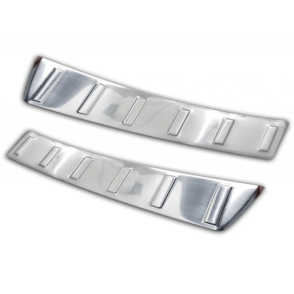 NEREZ Kryt prahu zadních dveří Volvo XC40