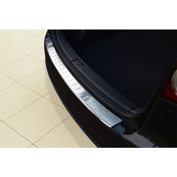 NEREZ Kryt prahu zadních dveří Volkswagen GOLF V PLUS 5dvéř.