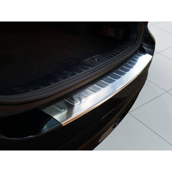 NEREZ Kryt prahu zadních dveří BMW 3 E91 touring