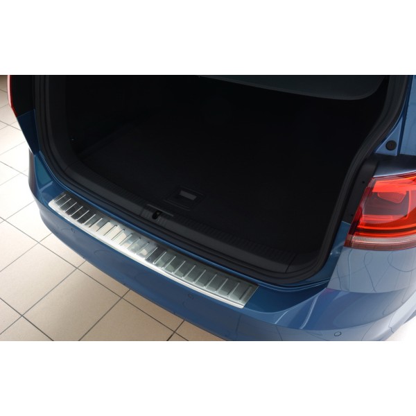 NEREZ Kryt prahu zadních dveří Volkswagen GOLF VII VARIANT