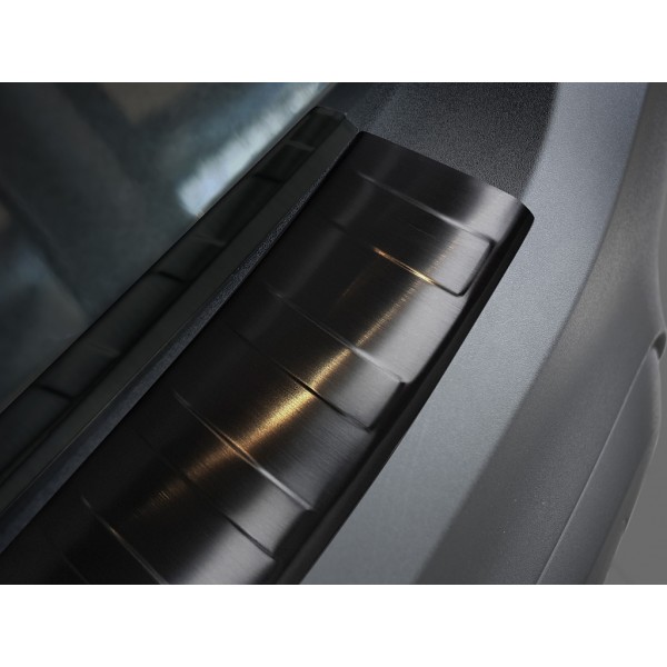 NEREZ Kryt prahu zadních dveří Opel Crossland X - černý grafit