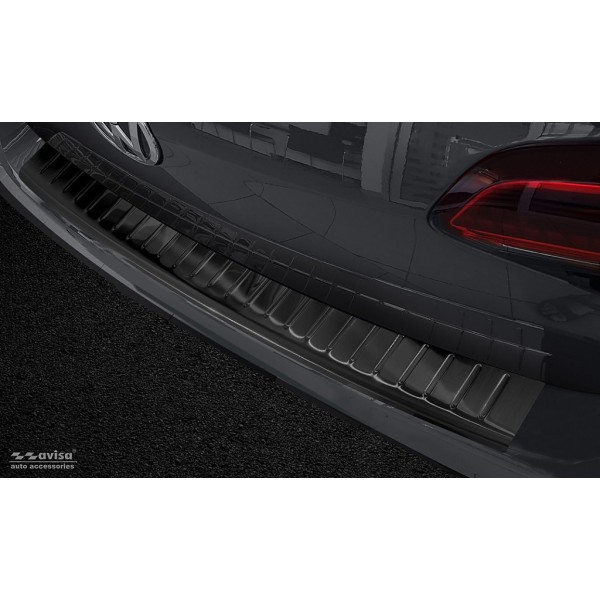 NEREZ Kryt prahu zadních dveří VW Golf VII kombi