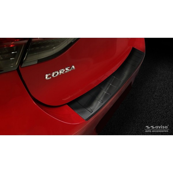 NEREZ Kryt prahu zadních dveří Opel Corsa VI černý 5dvéř.