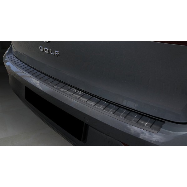 NEREZ Kryt prahu zadních dveří VW Golf VIII černý