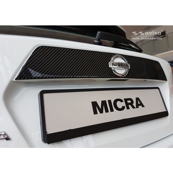 NEREZ Ozdobná lišta víka zavazadlového prostoru Nissan Micra - karbon