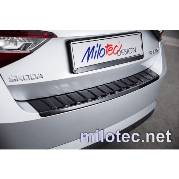 Škoda Superb III sedan 15-19 + facelift - práh pátých dveří s výstupky ABS-černá metalíza