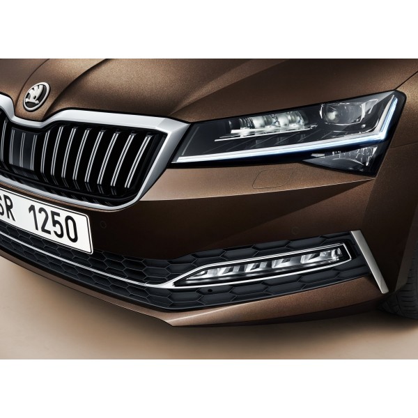 Škoda Superb III facelift - chrom levá lišta nárazníku