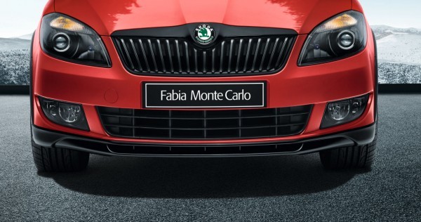 Škoda Fabia II - Spodní lišta masky BLACK MAGIC