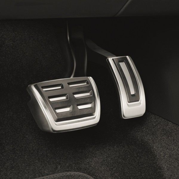 Škoda Octavia IV - Sportovní pedály automat