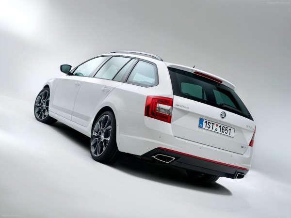 Škoda Octavia III Combi - Horní křídlo RS