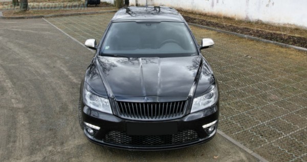 Škoda Octavia II 04-12 - Clona předního okna