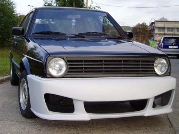 VW Golf II - Přední nárazník I.