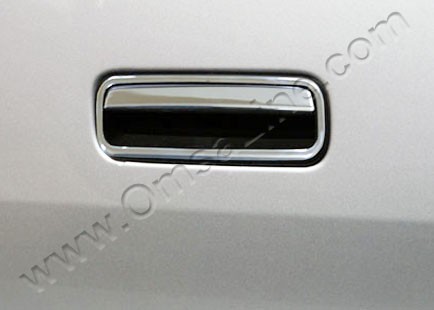 VW T5 Facelift (od r. 2010 výše) - nerez chrom kryt zadního madla dveří OMSA LINE