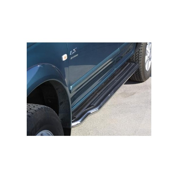 Boční nerezové nášlapy Isuzu D-Max 4WD, Crew Cab