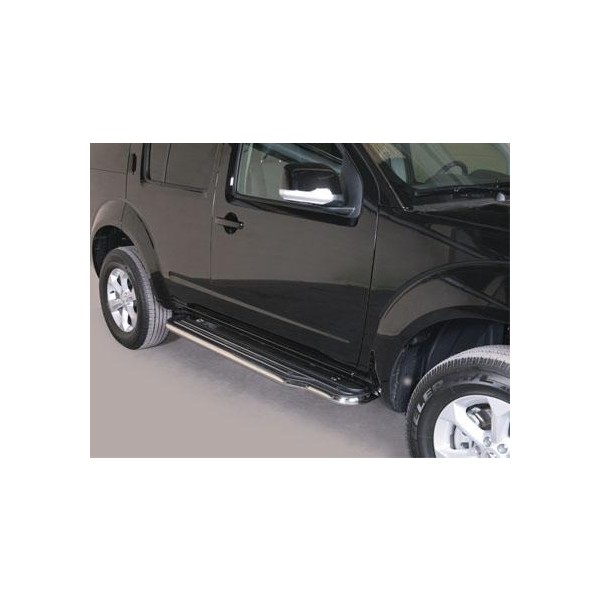 Boční nerezové nášlapy Nissan Pathfinder III FL