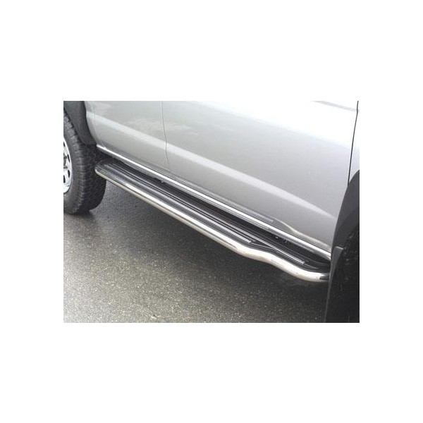 Boční nerezové nášlapy Nissan Pick Up