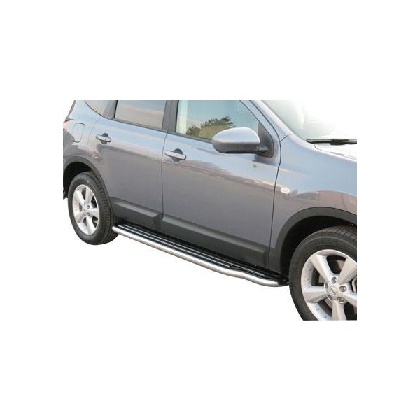 Boční nerezové nášlapy Nissan Qashqai +2
