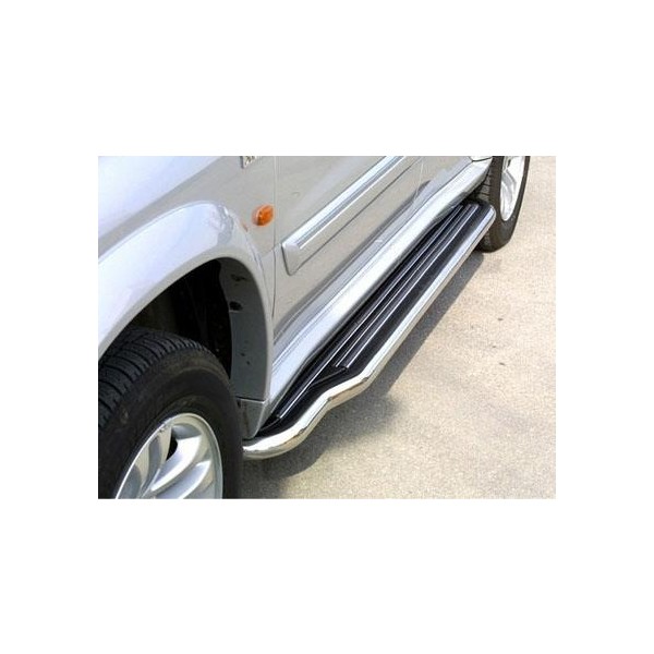 Boční nerezové nášlapy Suzuki Grand Vitara XL7