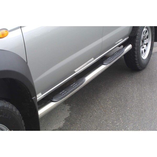 Nerez boční nášlapy se stupátky Nissan Pick Up doublecab 130 CV