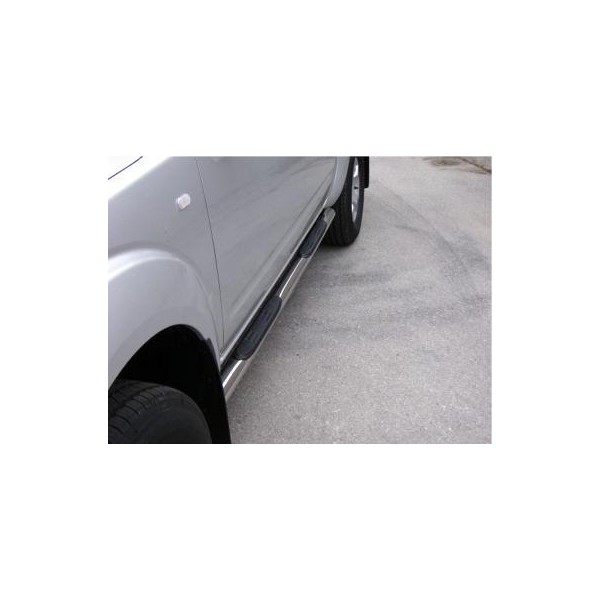 Nerez boční nášlapy se stupátky Nissan Pick Up Navara doublecab