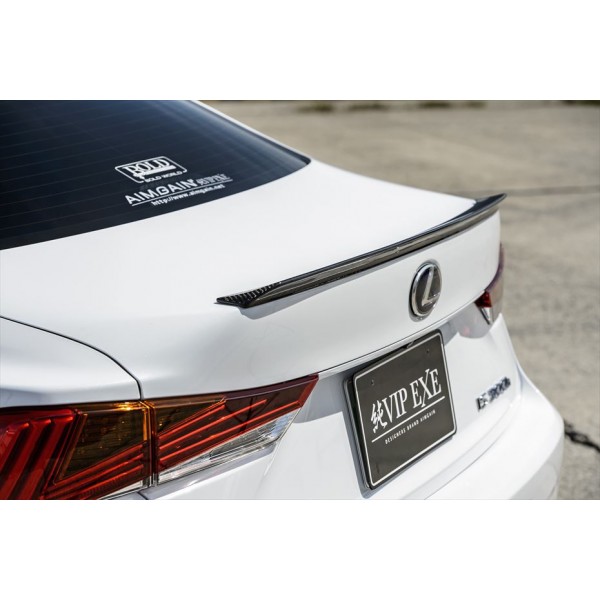 Lexus IS Facelift  F-Sport - Zadní odtrhová hrana kufru VIP EXE od AIMGAIN CARBON