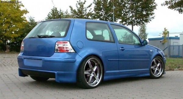 VW Golf IV - Spojler pod zadní nárazník