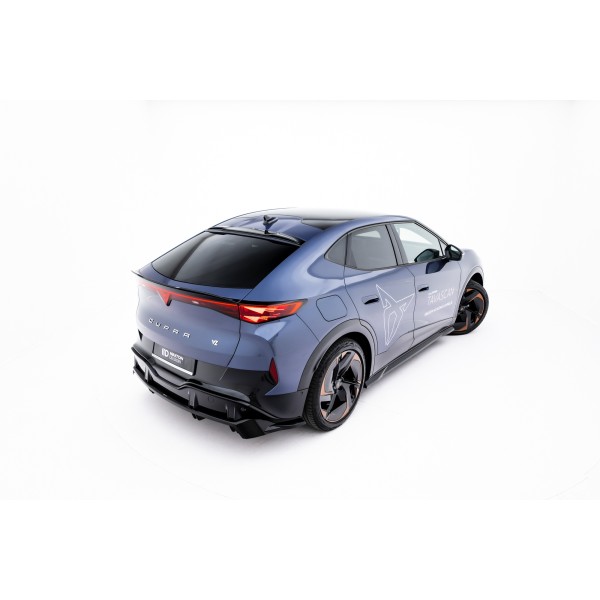Cupra Tavascan Mk1, patka na zadní okno, Maxton design