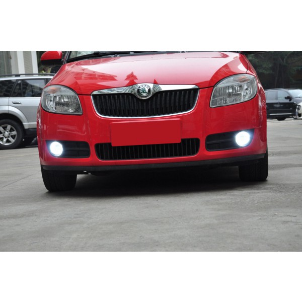 Škoda Fabia II 07-09 - mega power led mlhovky s denním svícením