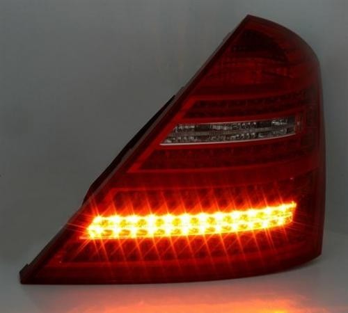 MERCEDES S W221 - Zadní světla Ledkové - Červené