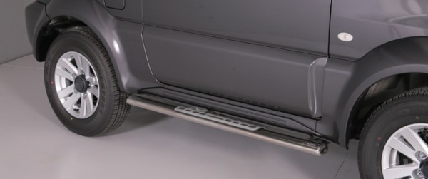 Suzuki Jimny od 2012 - Nerez boční designové nášlapy