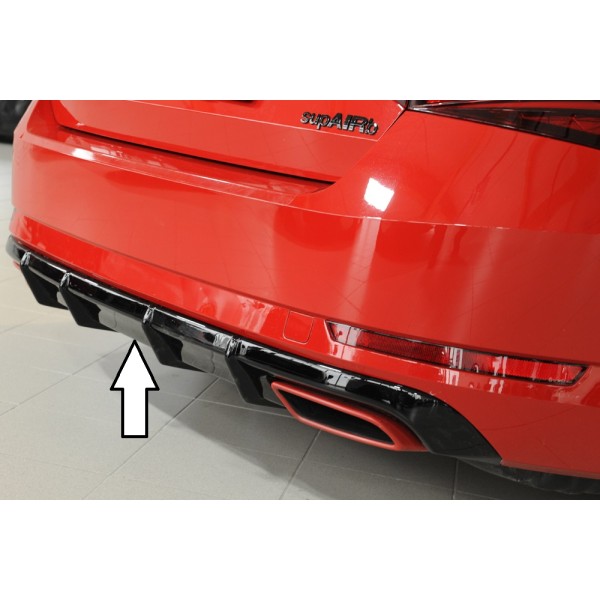 Rieger vložka zadního nárazníku pro Škoda Superb III 3T, 3V combi, sedan vč. faceliftu, plast ABS lakovaný do černé lesklé barvy, 2.0 TSI (200/206kW), pro vozy bez tažného zařízení
