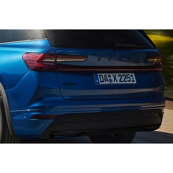 Škoda Kodiaq II Sportline - lišty zadního difuzoru 3 díly v barvě F9R