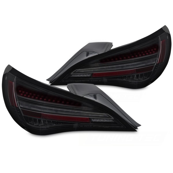 Mercedes CLA C117 / X117 2013-2019 - zadní LED světla černá kouřová SEQ red bar s OEM žárovkou