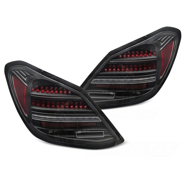 Mercedes třídy C W205 2014-2021 - zadní LED světla černá SEQ RED BAR pro model s OEM žárovkovými světly