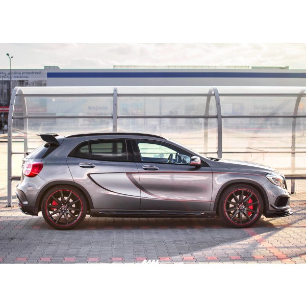 Maxton Design difuzory bočních prahů pro Mercedes-Benz GLA 45 AMG (X156) předfacelift (2014-2017)