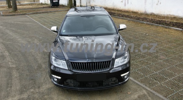 Škoda Octavia II 04-12 - clona předního okna KI-R