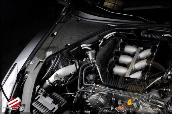 Nissan Skyline GTR 08- - Boční karbonový kryt motoru