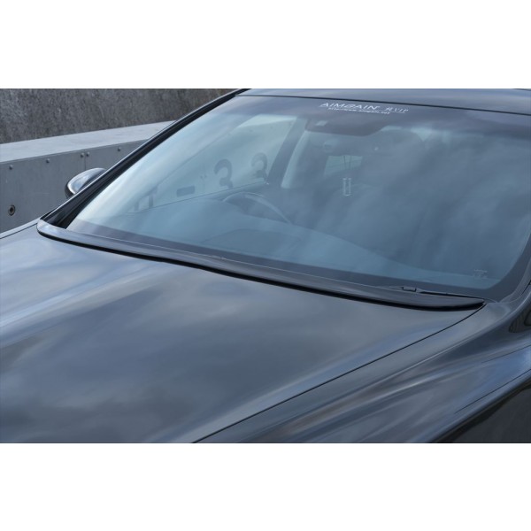 Lexus LS - prodloužení kapoty k oknu VIP od AIMGAIN