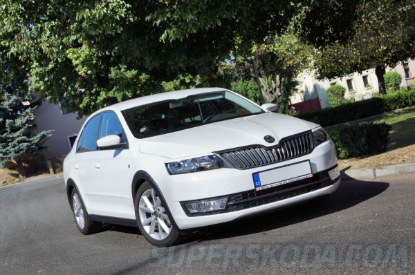 Škoda Rapid - Clona předního okna