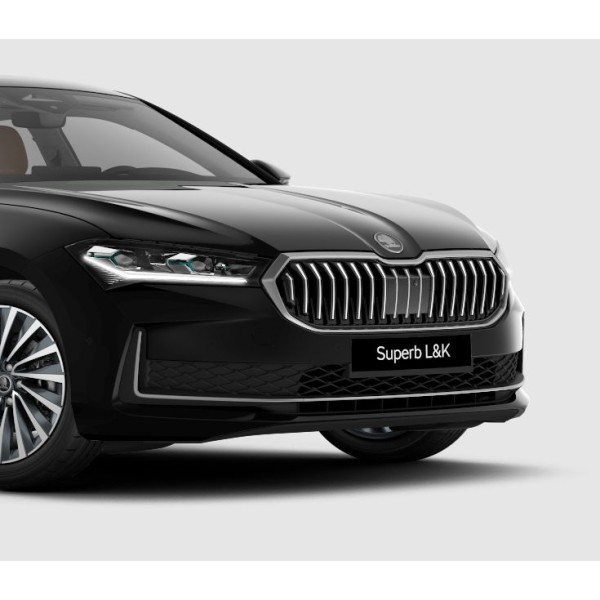 Škoda Superb IV - výplň masky Laurin Klement