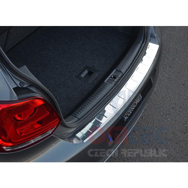 VW Polo V 2009+ HB - NEREZ chrom ochranný panel zadního nárazníku